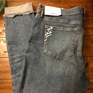 LOFT Floral Embroidered Skinny Modern Jeans
